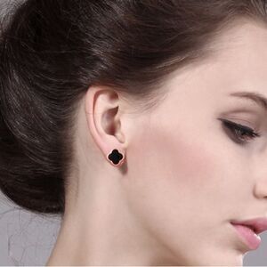 Four Leaf Clover Pattern Black and Gold Post Earrings with Velvet Case NWT